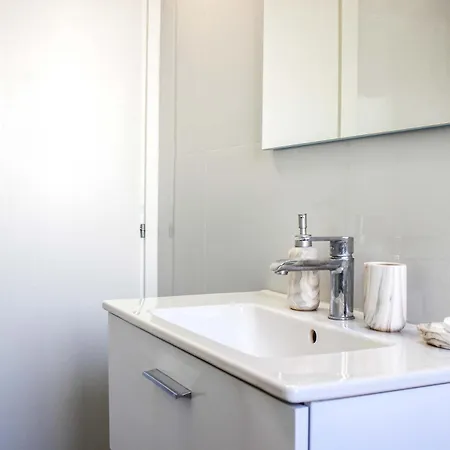 The Seascape Gallery Apartman Durrës